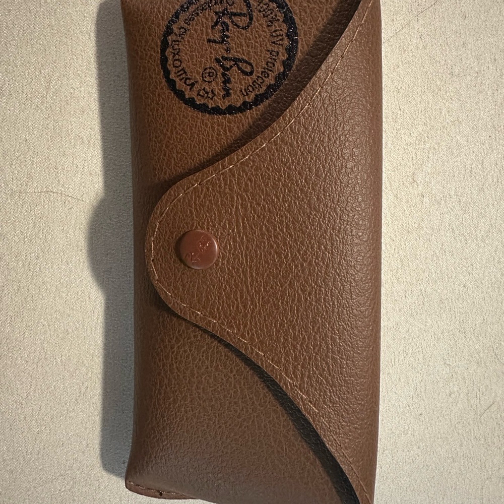Ray-Ban Brown Sunglasses Accessory